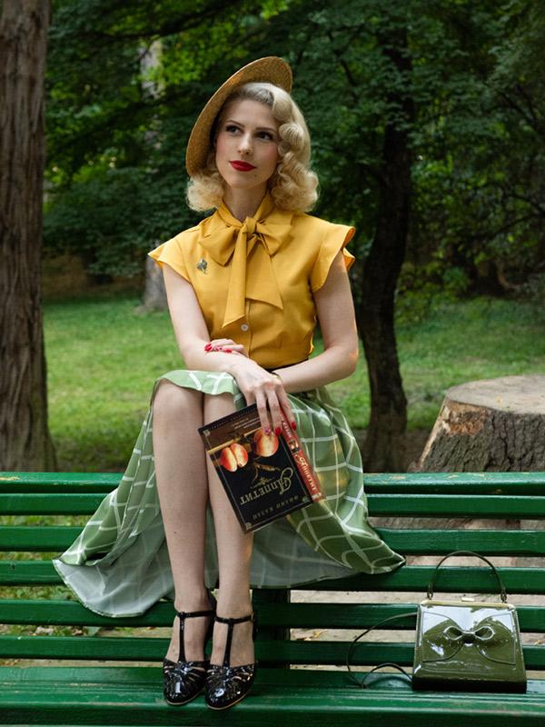 2PCS 1950s Bow Plaid Blouse & Skirt