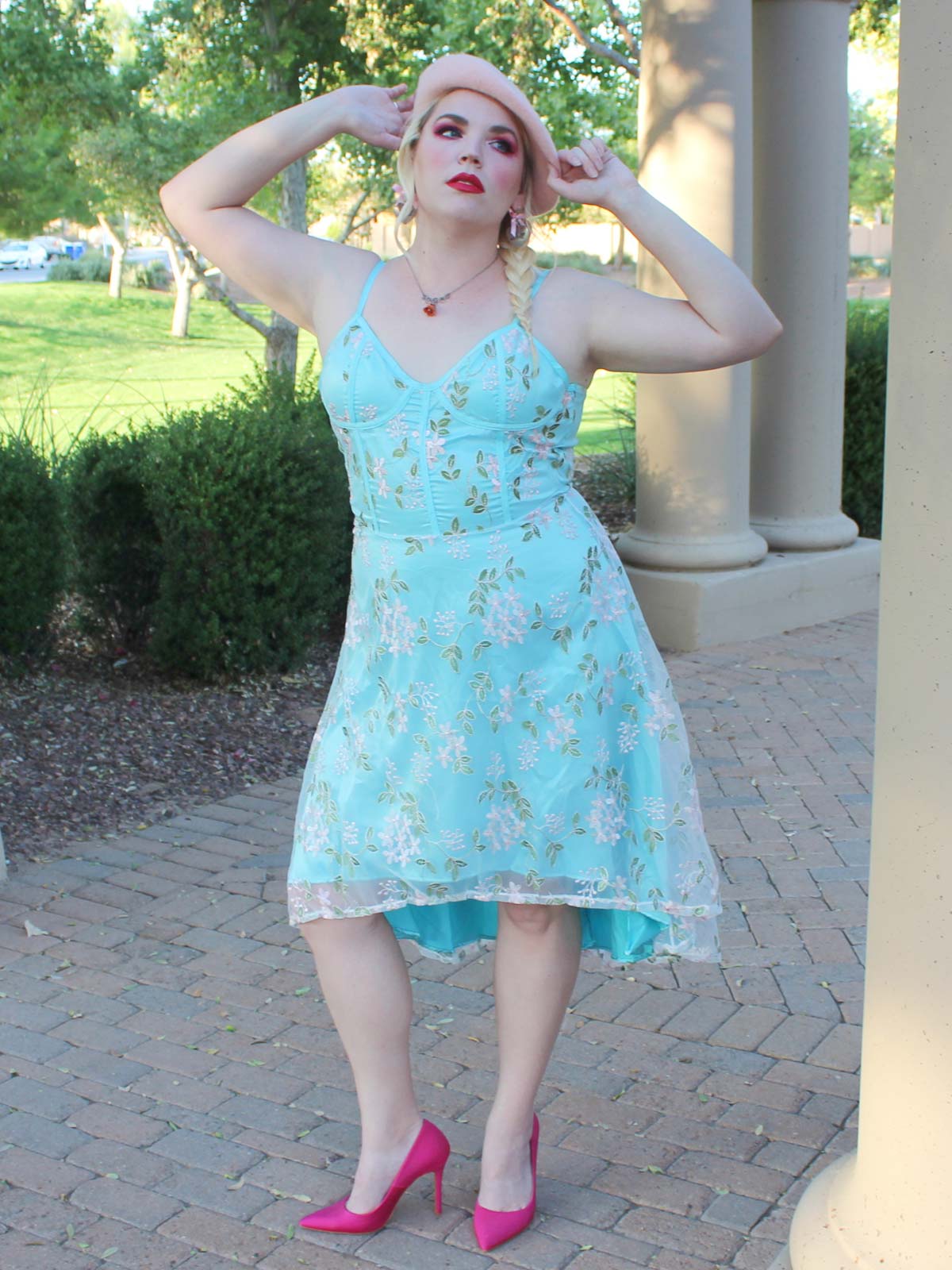 1950s Floral Embroidery Dress